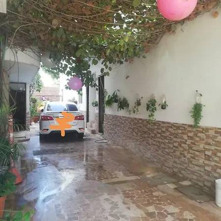 Apartahotel Casa Lian